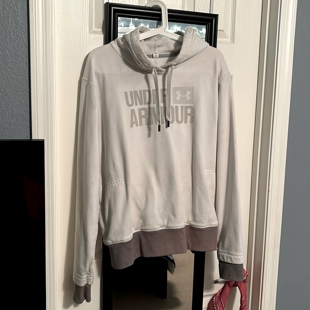 Women’s White Under Armour Hoodie ~ Size XL